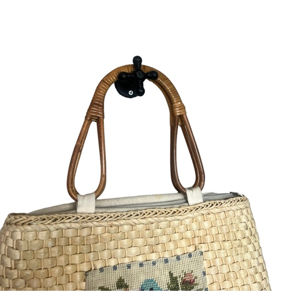 Vintage Raffia Straw Needlepoint Grannycore Handbag - Picture 2 of 6